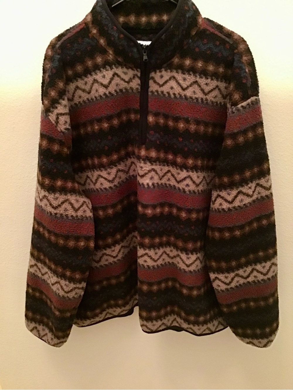 Old Navy Men's Zip-Up Patterned Fleece Sweater in Brown, Black and Cream